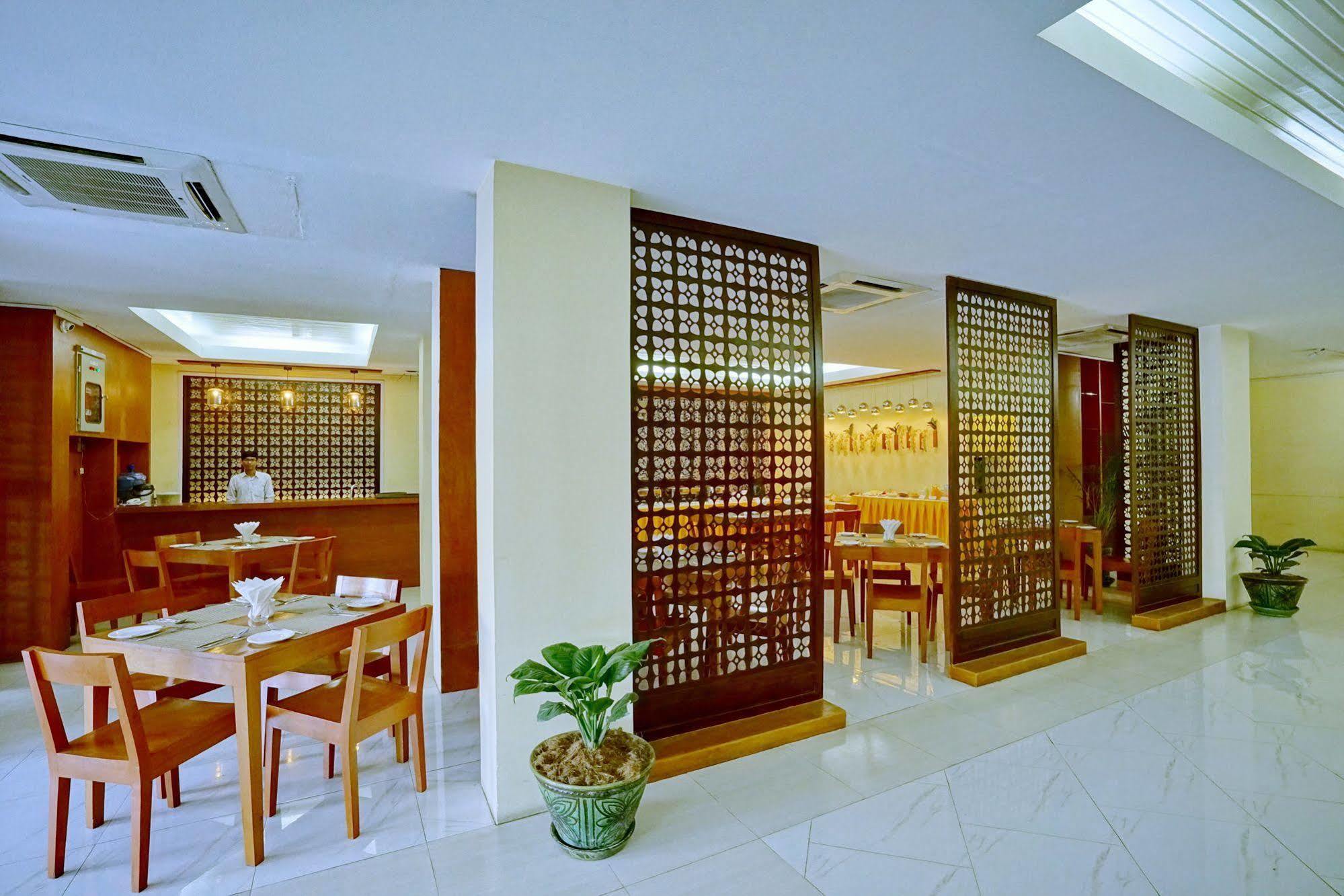 Oway Grand Hotel Mandalay Exterior foto